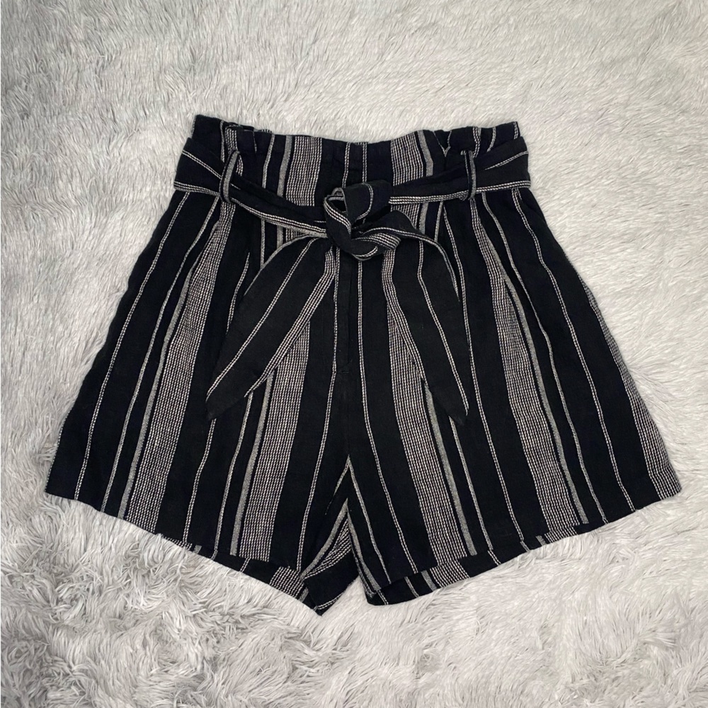 H&M Linen Blend Tie Shorts size 4